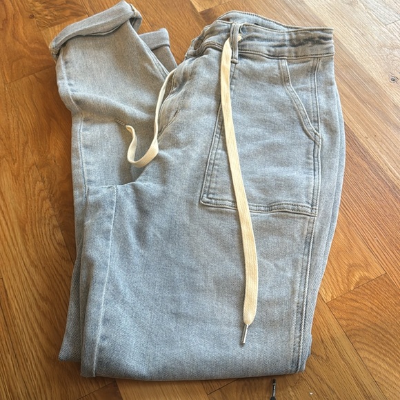 Judy Blue HIGH WAIST Jogger 13/31 NWOT - Picture 6 of 6